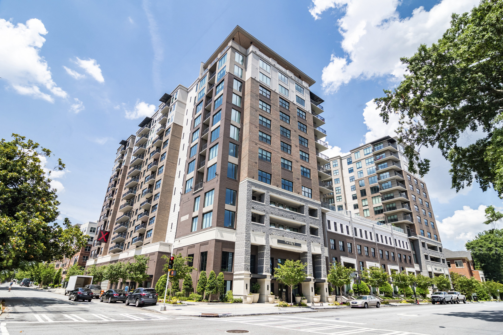 The Ashley Gables Buckhead Apartments, 530 East Paces Ferry Rd, Atlanta